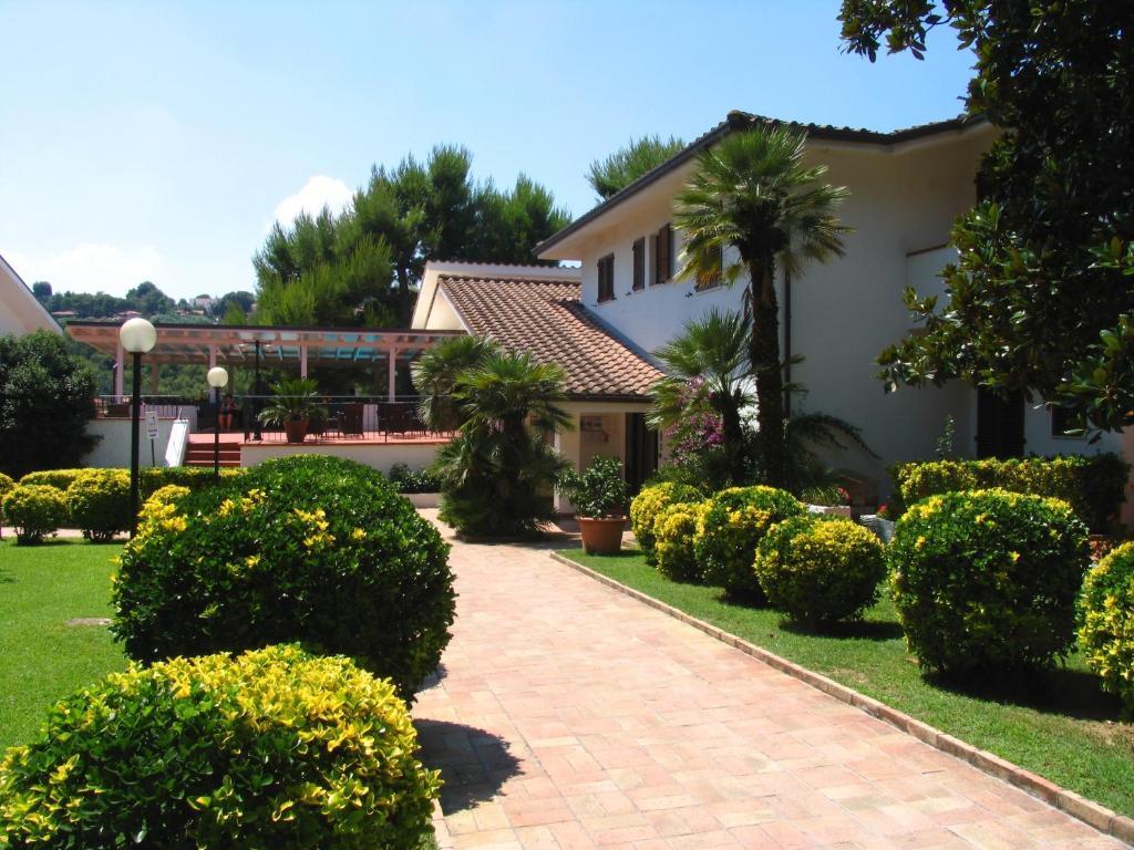 Hotel Giardino Suites&Spa Numana Exterior foto